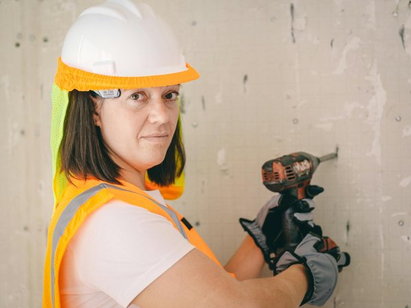 Un intérieur éclatant : comment tirer parti du chiffon microfibre pour un nettoyage sans traces